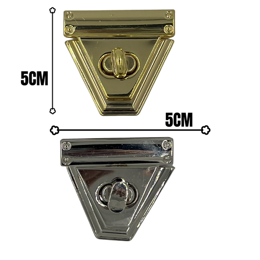 BROCHE TRIANGULAR PARA BOLSO